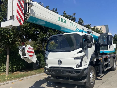 Xe cẩu di động có cần cẩu, xe tải 16 tấn có tời.